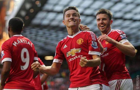 安东尼的前 安东尼的前